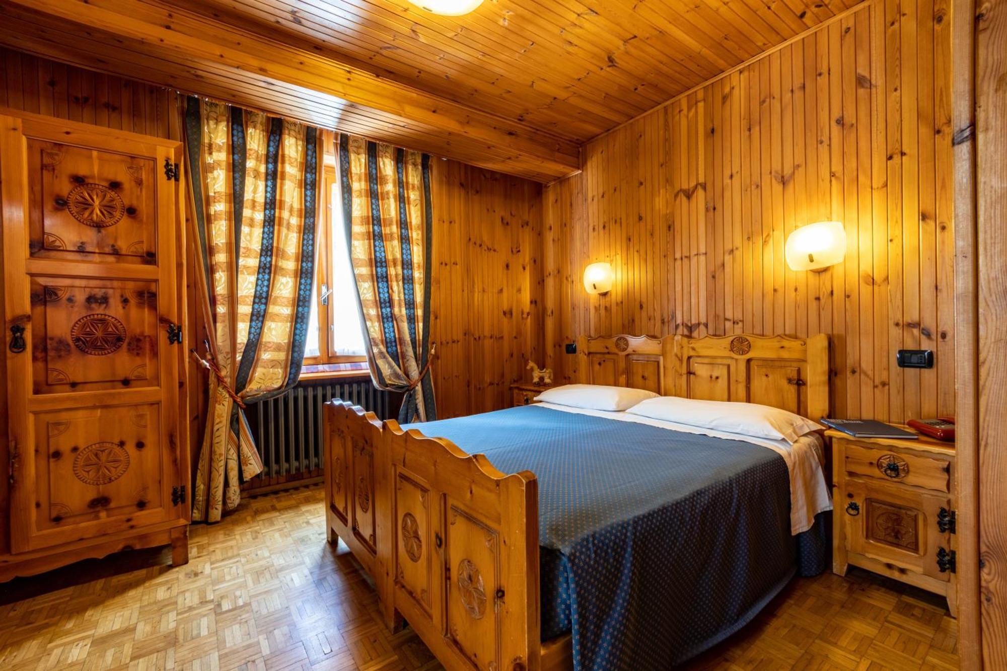 Hotel Le Campagnol تشامبولوك المظهر الخارجي الصورة