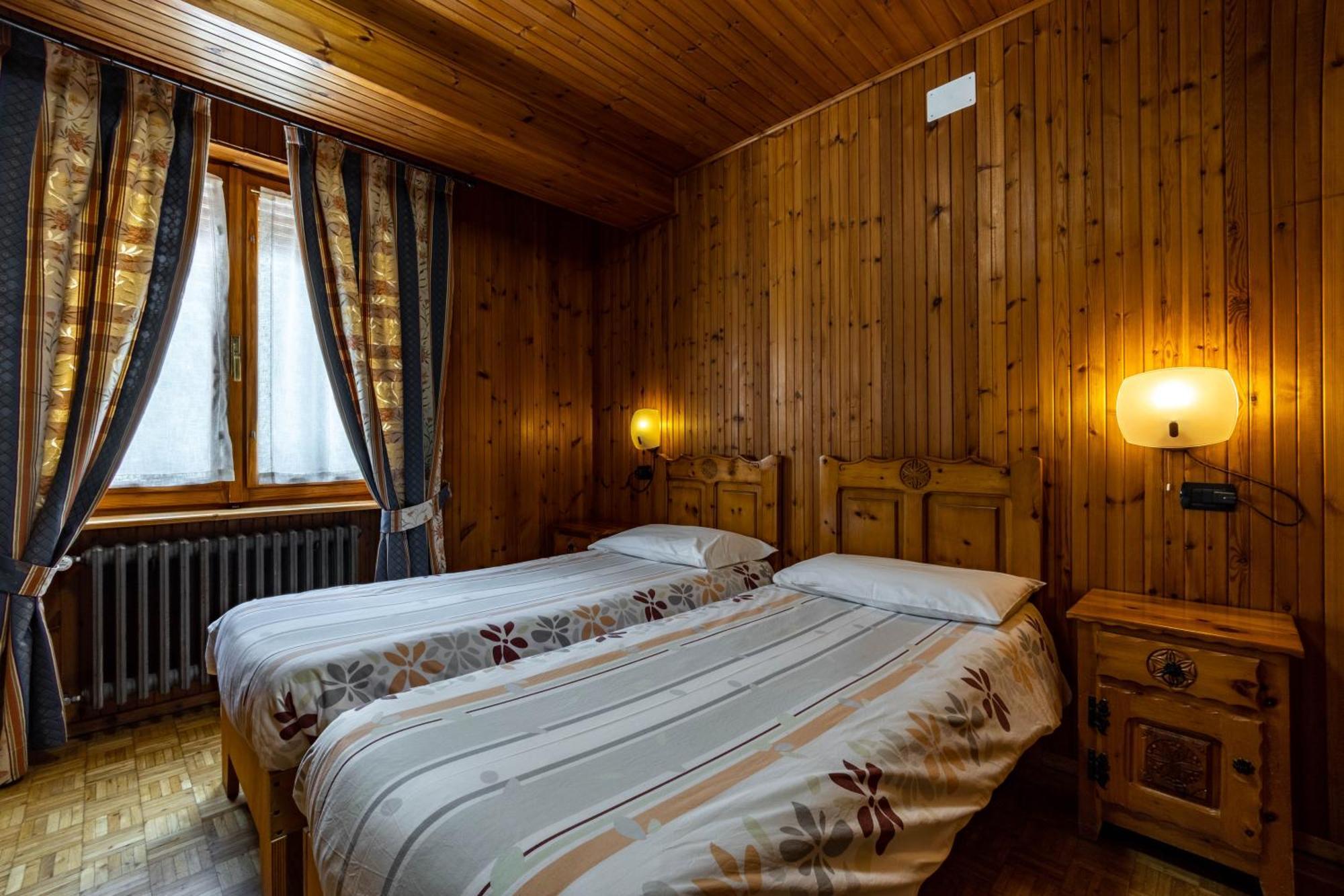 Hotel Le Campagnol تشامبولوك المظهر الخارجي الصورة