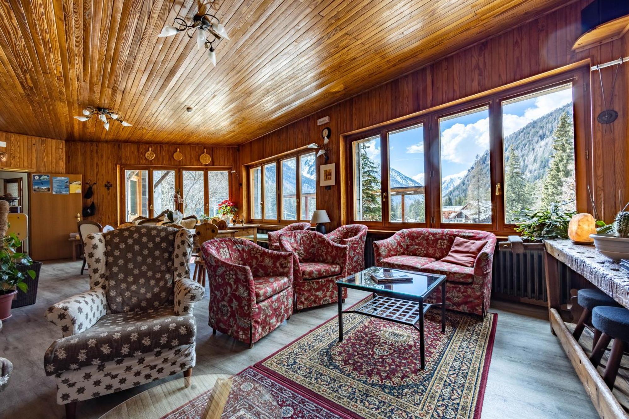 Hotel Le Campagnol تشامبولوك المظهر الخارجي الصورة