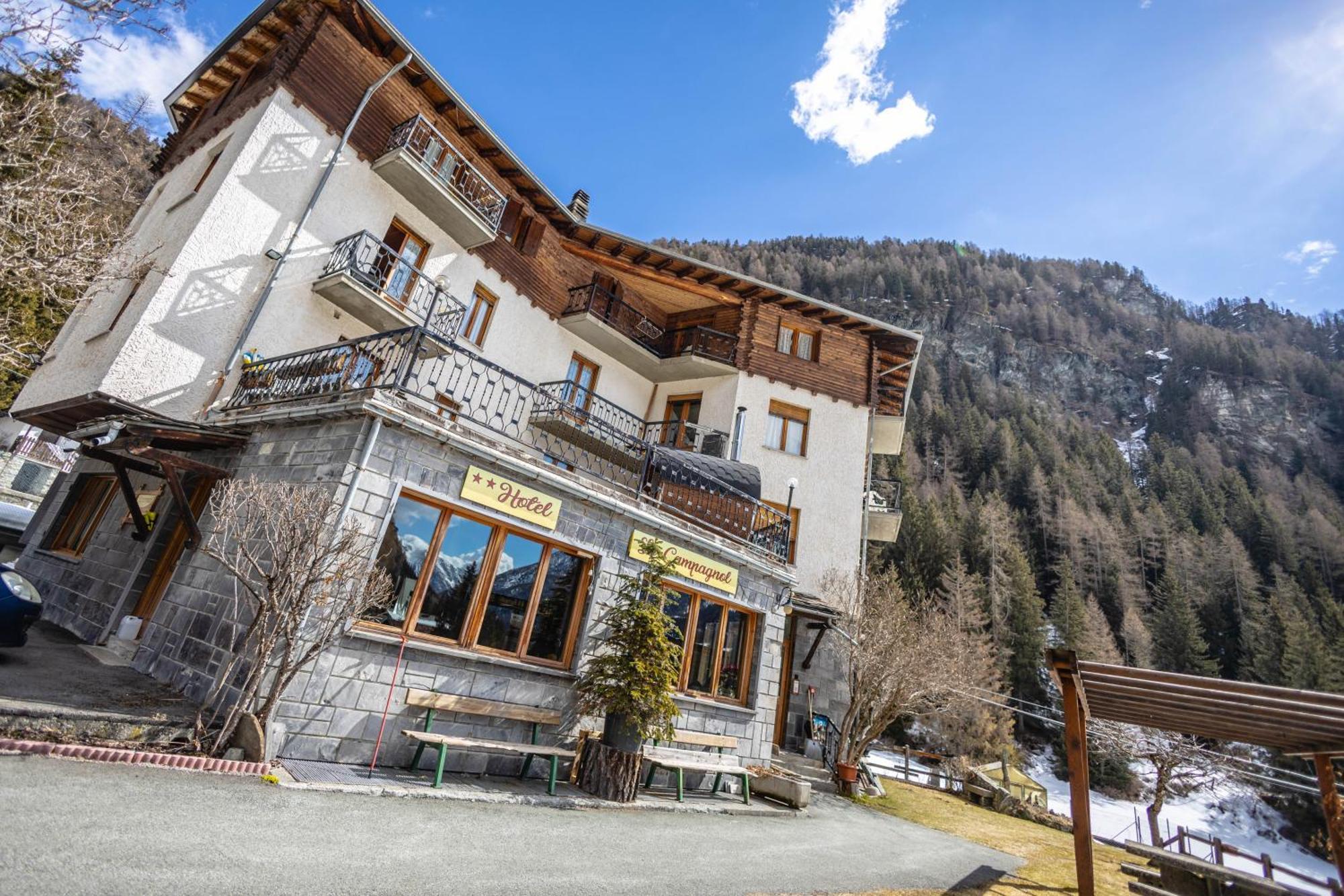 Hotel Le Campagnol تشامبولوك المظهر الخارجي الصورة